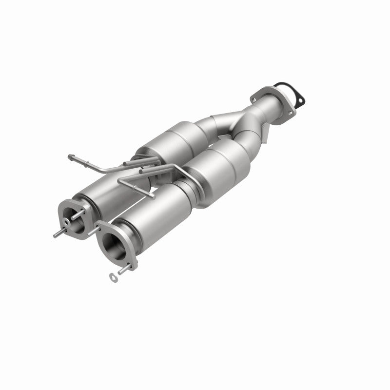 MagnaFlow Volvo XC90 OEM Grade Federal / EPA Compliant Direct-Fit Catalytic Converter 51850 360 Degree Image Set