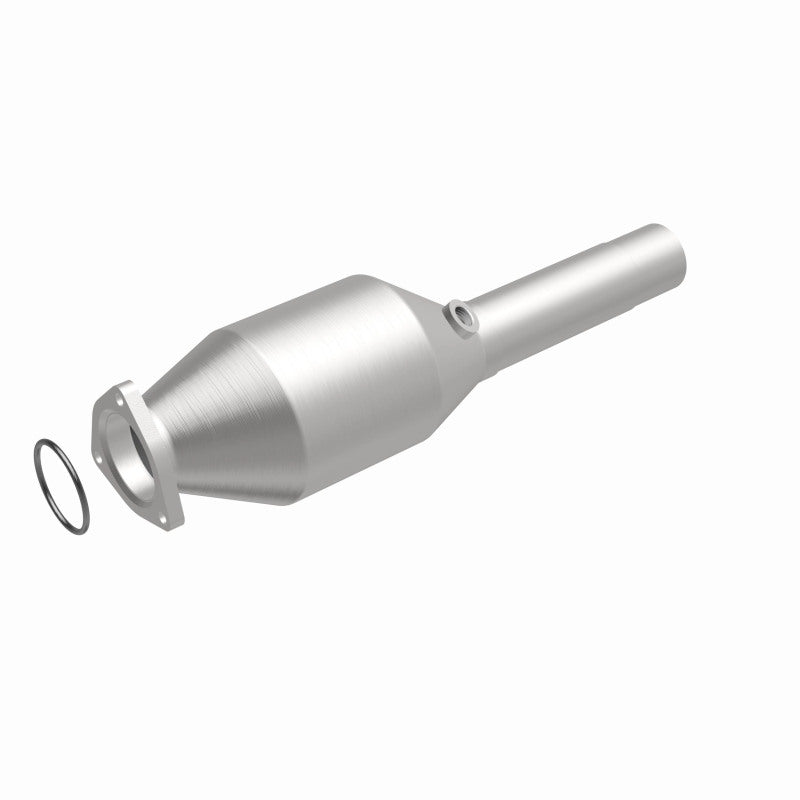 MagnaFlow Volkswagen California Grade CARB Compliant Direct-Fit Catalytic Converter 4481957 360 Degree Image Set