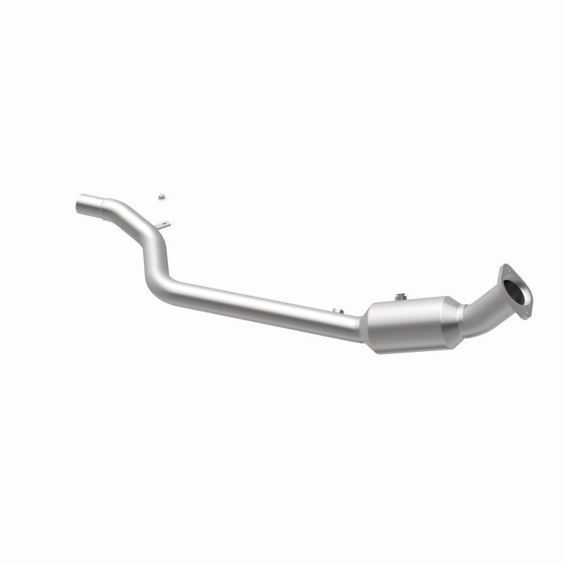 MagnaFlow California Grade CARB Compliant Direct-Fit Catalytic Converter 5561241 360 Degree Image Set
