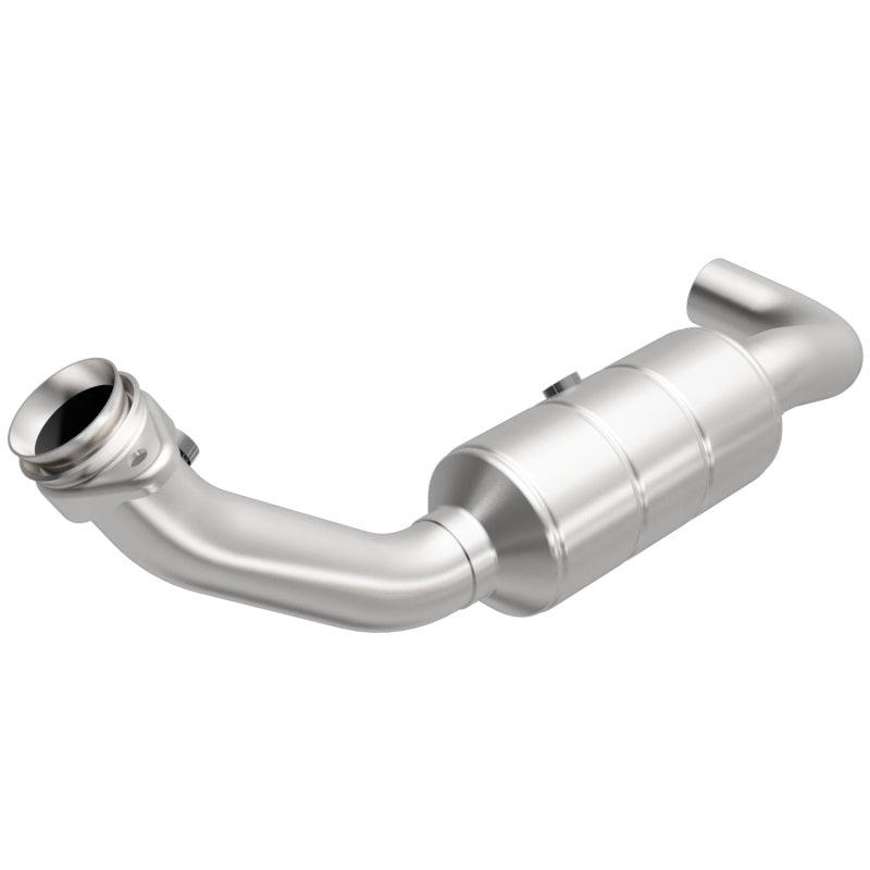 MagnaFlow Ford F-150 OEM Grade Federal / EPA Compliant Direct-Fit Catalytic Converter 49409 Photo - Primary