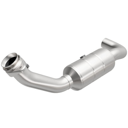 MagnaFlow Ford F-150 OEM Grade Federal / EPA Compliant Direct-Fit Catalytic Converter 49409 Photo - Primary