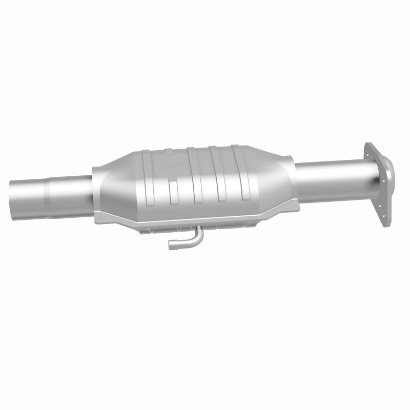 MagnaFlow California Grade CARB Compliant Direct-Fit Catalytic Converter 3322456 360 Degree Image Set