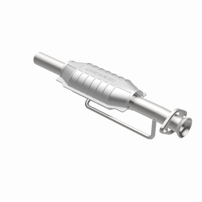 MagnaFlow Standard Grade Federal / EPA Compliant Direct-Fit Catalytic Converter 23348 360 Degree Image Set