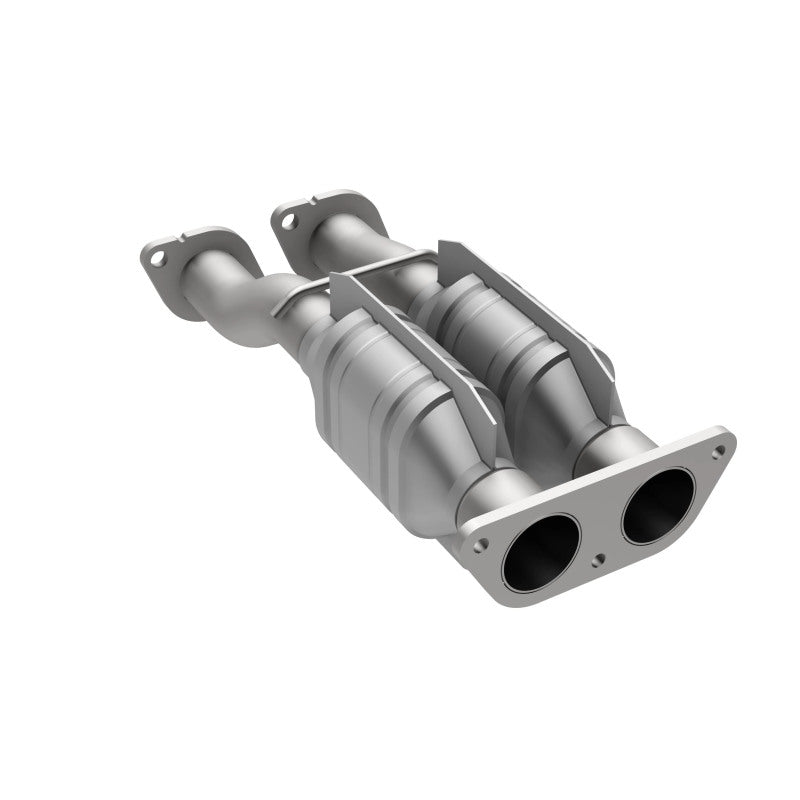 MagnaFlow California Grade CARB Compliant Direct-Fit Catalytic Converter 447201 360 Degree Image Set