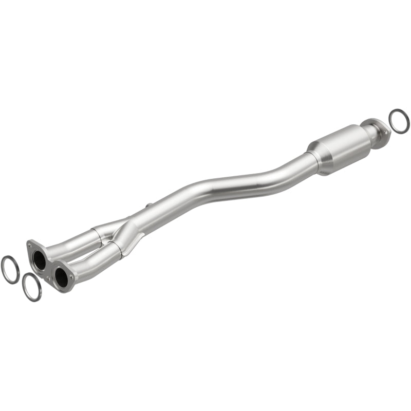 MagnaFlow Lexus IS300 OEM Grade Federal / EPA Compliant Direct-Fit Catalytic Converter 24464 Photo - Primary