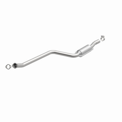 MagnaFlow BMW 530xi OEM Grade Federal / EPA Compliant Direct-Fit Catalytic Converter 52480 360 Degree Image Set