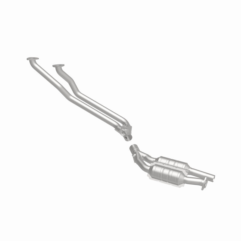 MagnaFlow BMW 525i Standard Grade Federal / EPA Compliant Direct-Fit Catalytic Converter 23808 360 Degree Image Set