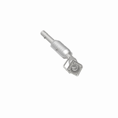 MagnaFlow Volkswagen HM Grade Federal / EPA Compliant Direct-Fit Catalytic Converter 24320 360 Degree Image Set