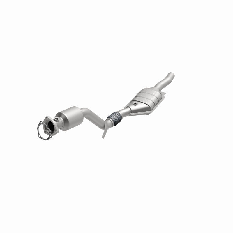 MagnaFlow OEM Grade Federal / EPA Compliant Direct-Fit Catalytic Converter 51589 360 Degree Image Set
