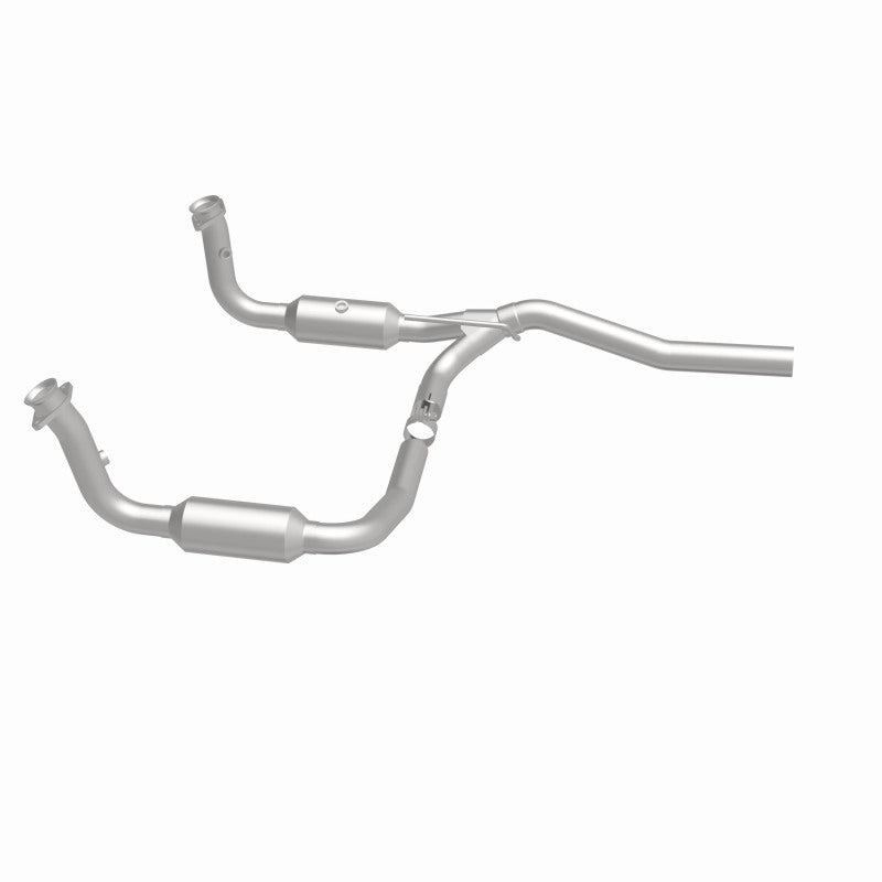 MagnaFlow California Grade CARB Compliant Direct-Fit Catalytic Converter 5551187 360 Degree Image Set