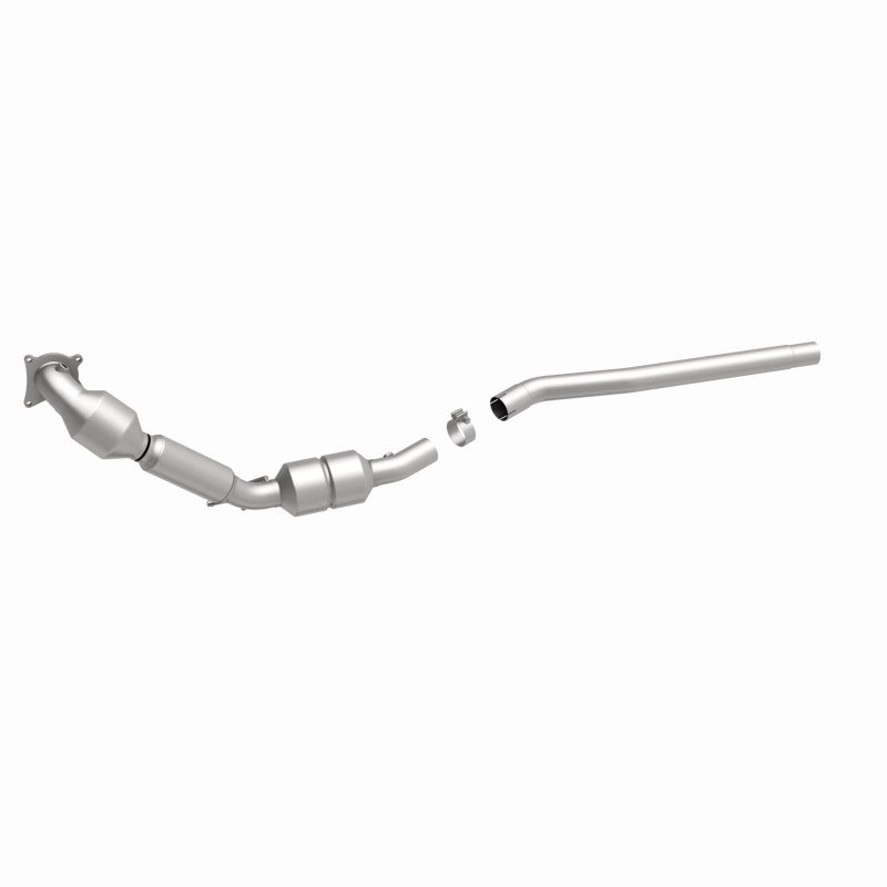 MagnaFlow Volkswagen Passat OEM Grade Federal / EPA Compliant Direct-Fit Catalytic Converter 51361 360 Degree Image Set