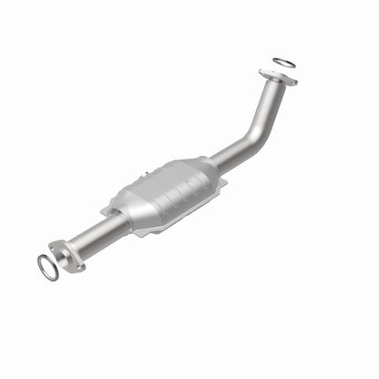 MagnaFlow Toyota Tundra HM Grade Federal / EPA Compliant Direct-Fit Catalytic Converter 93399 360 Degree Image Set