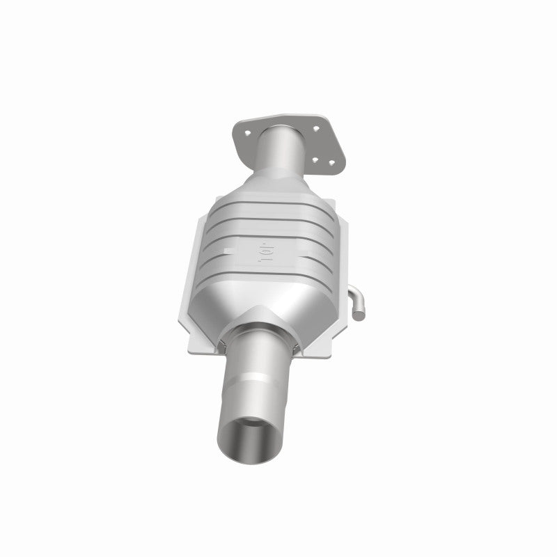 MagnaFlow California Grade CARB Compliant Direct-Fit Catalytic Converter 3391456 360 Degree Image Set