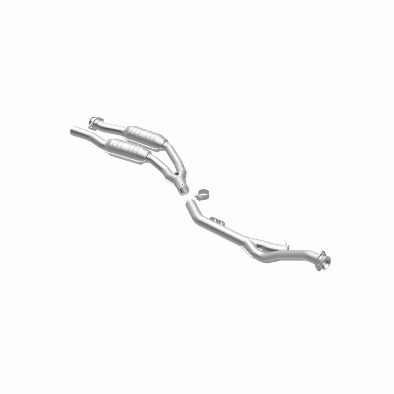 MagnaFlow Mercedes-Benz Standard Grade Federal / EPA Compliant Direct-Fit Catalytic Converter 93378 360 Degree Image Set