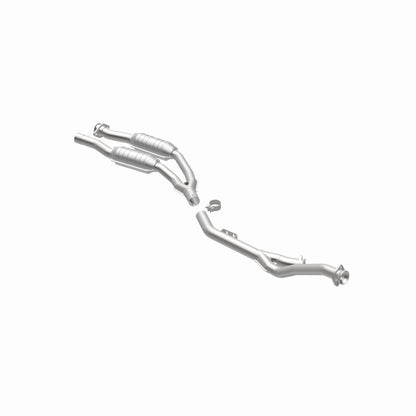 MagnaFlow Mercedes-Benz Standard Grade Federal / EPA Compliant Direct-Fit Catalytic Converter 93378 360 Degree Image Set