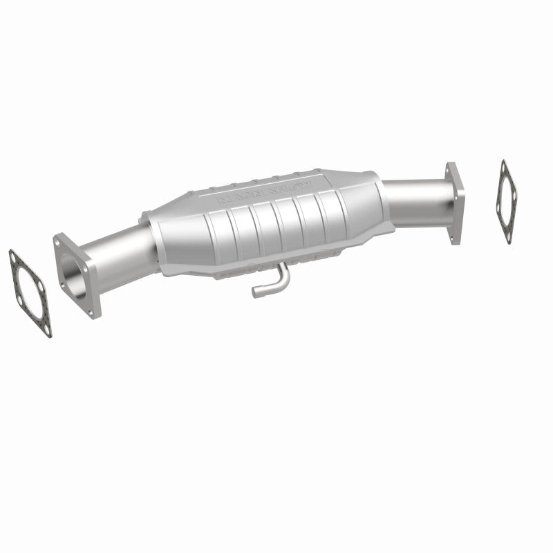 MagnaFlow Chevrolet California Grade CARB Compliant Direct-Fit Catalytic Converter 3322430 360 Degree Image Set