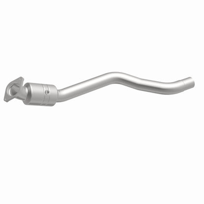 MagnaFlow Dodge OEM Grade Federal / EPA Compliant Direct-Fit Catalytic Converter 52479 360 Degree Image Set