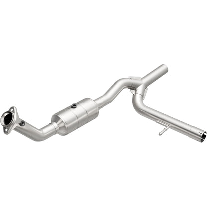 MagnaFlow Ford F-150 HM Grade Federal / EPA Compliant Direct-Fit Catalytic Converter 93124 Photo - Primary