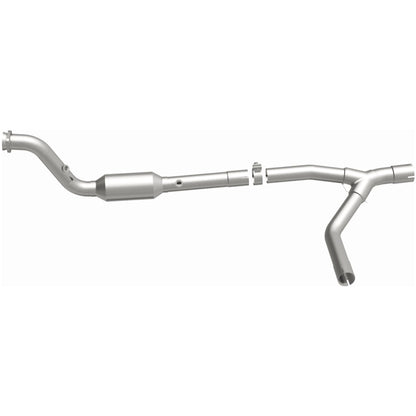 Magnaflow 04-05 Dodge Ram 1500 5.7L Direct Fit Converter 4651597 4651597 Photo - out of package