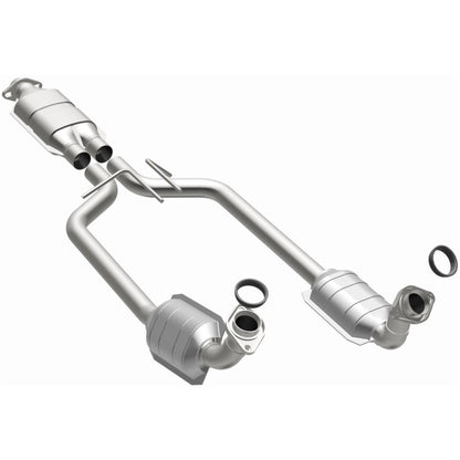 MagnaFlow Standard Grade Federal / EPA Compliant Direct-Fit Catalytic Converter 23351 Photo - out of package
