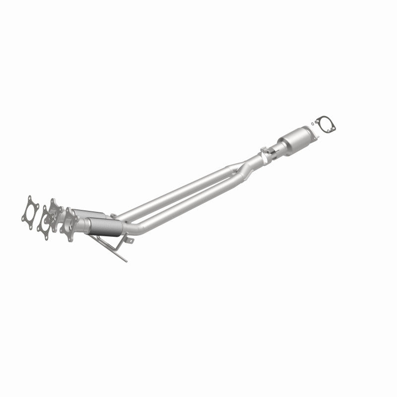 MagnaFlow Volvo S80 OEM Grade Federal / EPA Compliant Direct-Fit Catalytic Converter 51360 360 Degree Image Set