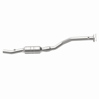 MagnaFlow HM Grade Federal / EPA Compliant Direct-Fit Catalytic Converter 22962 360 Degree Image Set