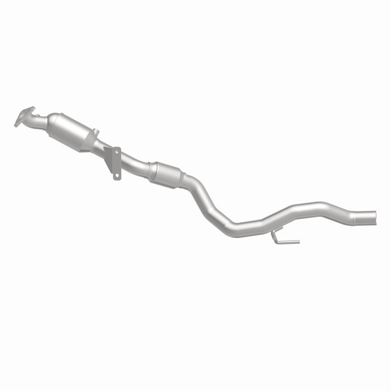 MagnaFlow OEM Grade Federal / EPA Compliant Direct-Fit Catalytic Converter 52410 360 Degree Image Set