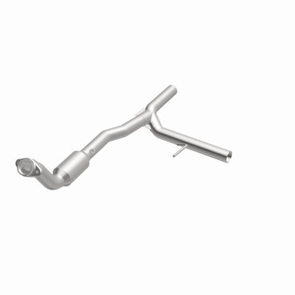 MagnaFlow Ford F-150 California Grade CARB Compliant Direct-Fit Catalytic Converter 5451154 360 Degree Image Set