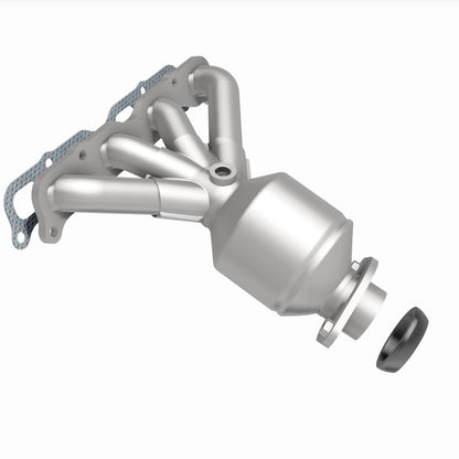 Magnaflow 2016 Mitsubishi Outlander Manifold 2.4L Direct Fit Catalytic Converter 290103 290103 360 Degree Image Set