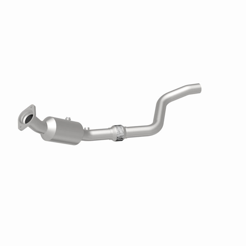 MagnaFlow California Grade CARB Compliant Direct-Fit Catalytic Converter 4561243 360 Degree Image Set