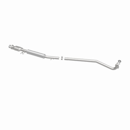 MagnaFlow Toyota Highlander OEM Grade Federal / EPA Compliant Direct-Fit Catalytic Converter 52336 360 Degree Image Set