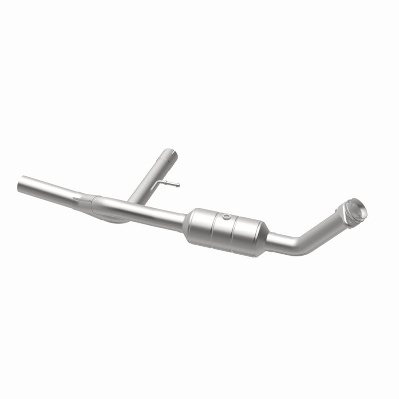 MagnaFlow Ford F-150 HM Grade Federal / EPA Compliant Direct-Fit Catalytic Converter 93124 360 Degree Image Set