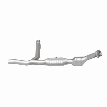 MagnaFlow Ford California Grade CARB Compliant Direct-Fit Catalytic Converter 447122 360 Degree Image Set