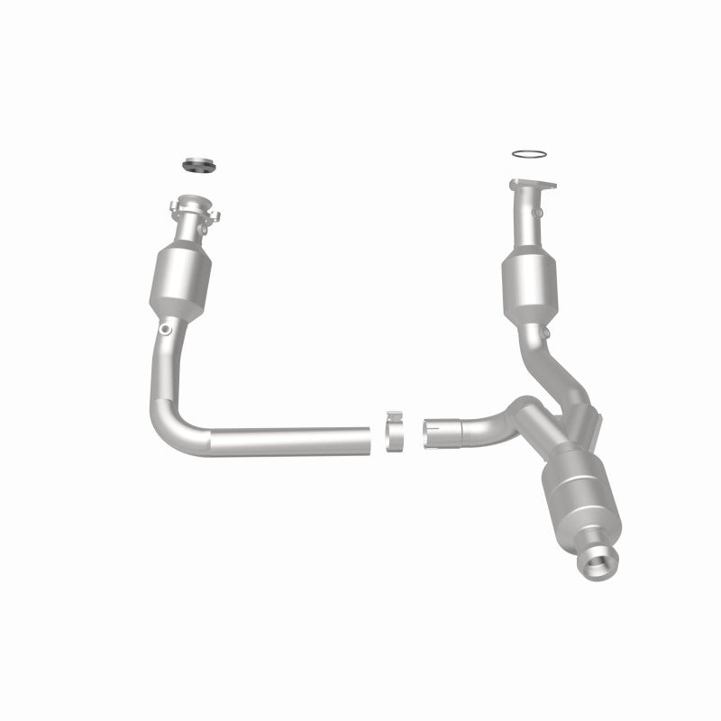 MagnaFlow OEM Grade Federal / EPA Compliant Direct-Fit Catalytic Converter 52642 360 Degree Image Set
