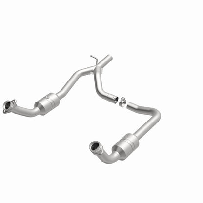 MagnaFlow Ford OEM Grade Federal / EPA Compliant Direct-Fit Catalytic Converter 52153 360 Degree Image Set