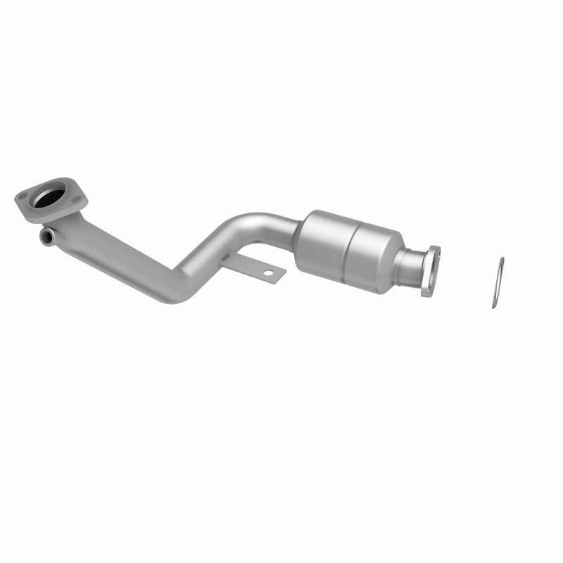 MagnaFlow Mitsubishi Montero Sport HM Grade Federal / EPA Compliant Direct-Fit Catalytic Converter 50137 360 Degree Image Set