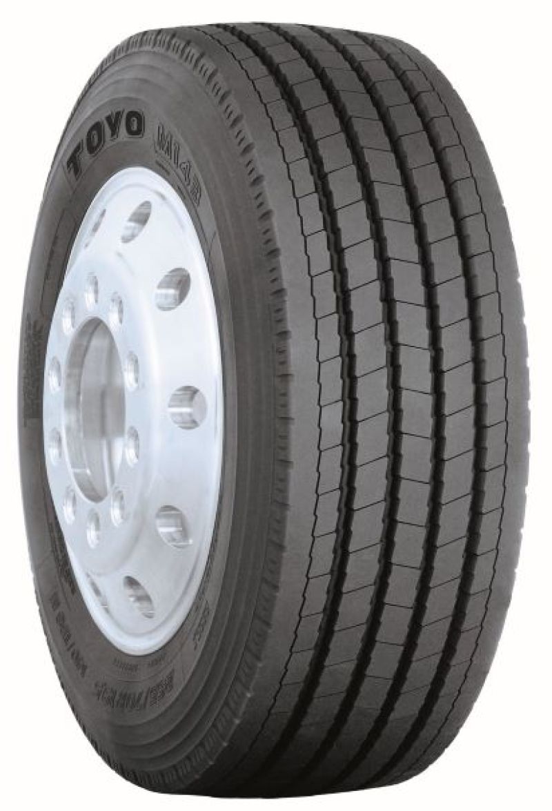 TOYO M143 - 225/70R195 125/123N (F/12) M143 TL (1.32 FET Inc.) 562060