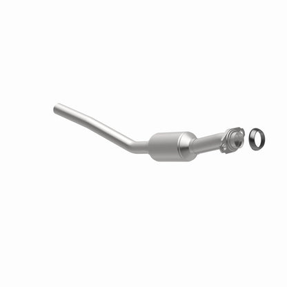 MagnaFlow California Grade CARB Compliant Direct-Fit Catalytic Converter 3391275 360 Degree Image Set