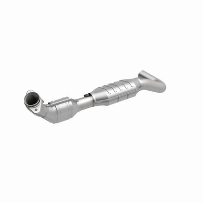 MagnaFlow Lincoln Navigator HM Grade Federal / EPA Compliant Direct-Fit Catalytic Converter 23526 360 Degree Image Set