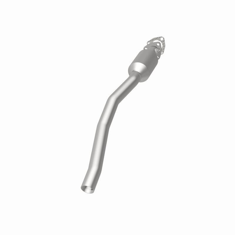 MagnaFlow Volvo Standard Grade Federal / EPA Compliant Direct-Fit Catalytic Converter 23946 360 Degree Image Set