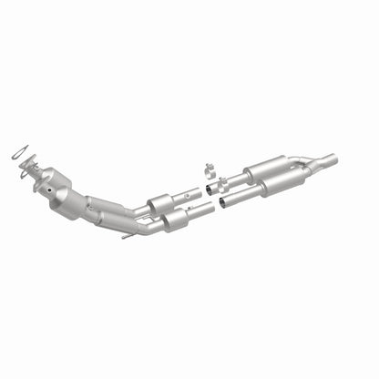 MagnaFlow Volkswagen Passat HM Grade Federal / EPA Compliant Direct-Fit Catalytic Converter 24379 360 Degree Image Set