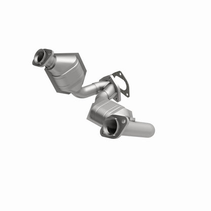 MagnaFlow California Grade CARB Compliant Direct-Fit Catalytic Converter 447189 360 Degree Image Set
