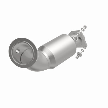 MagnaFlow BMW OEM Grade Federal / EPA Compliant Direct-Fit Catalytic Converter 52931 360 Degree Image Set