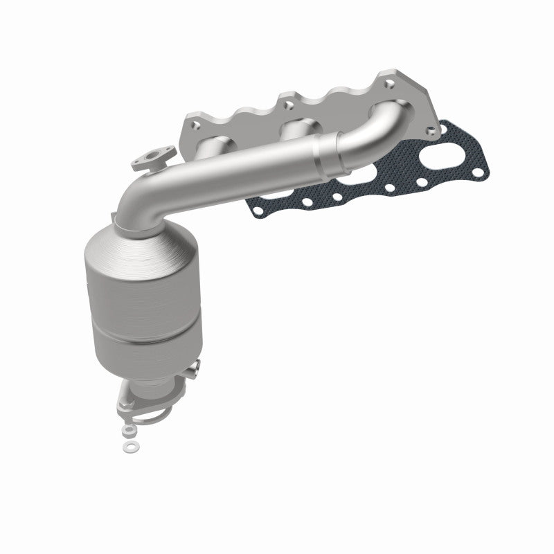 MagnaFlow Suzuki OEM Grade Federal / EPA Compliant Manifold Catalytic Converter 51272 360 Degree Image Set