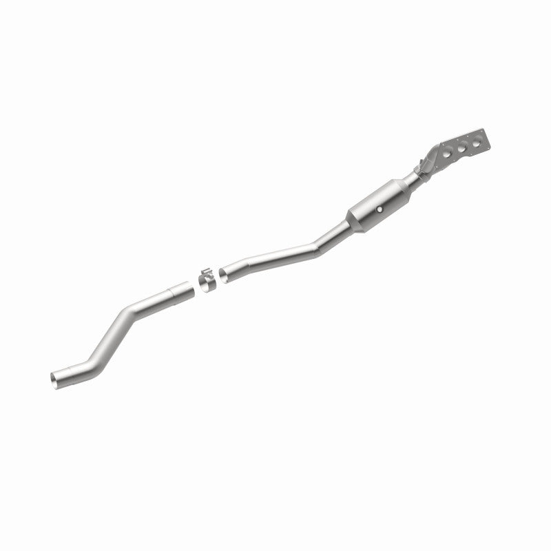 MagnaFlow Mercedes-Benz OEM Grade Federal / EPA Compliant Manifold Catalytic Converter 22-066 360 Degree Image Set