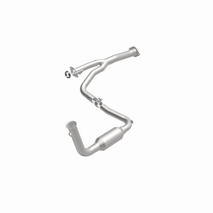 MagnaFlow Jeep Liberty California Grade CARB Compliant Direct-Fit Catalytic Converter 5451582 360 Degree Image Set