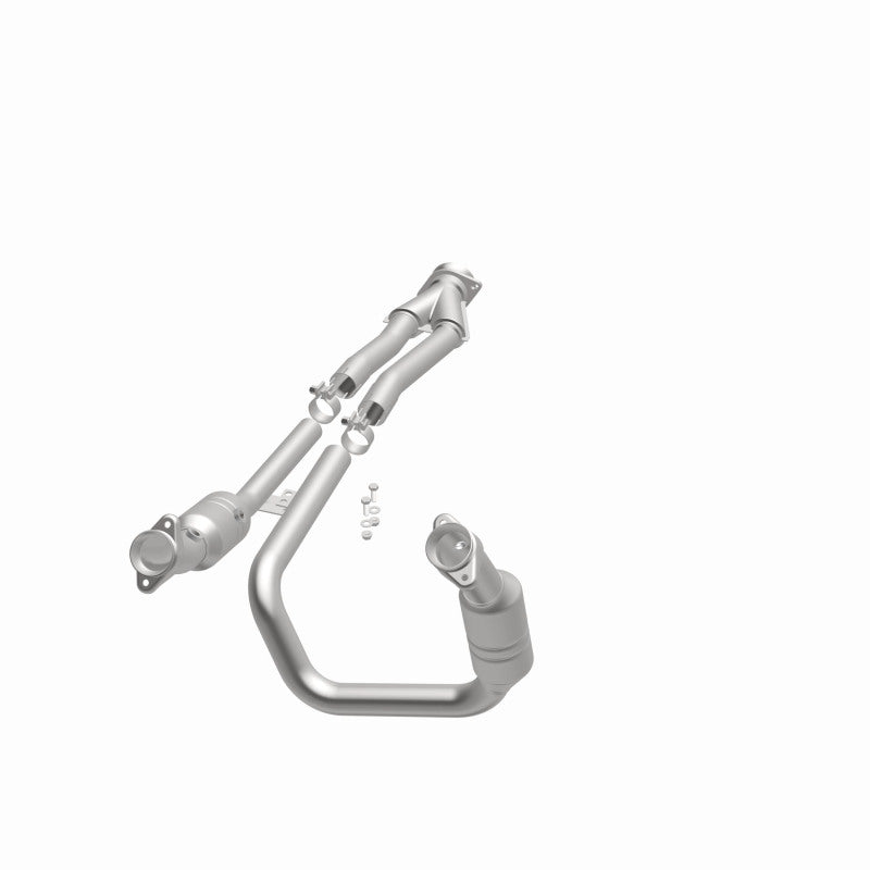 MagnaFlow Ford California Grade CARB Compliant Direct-Fit Catalytic Converter 5551436 360 Degree Image Set