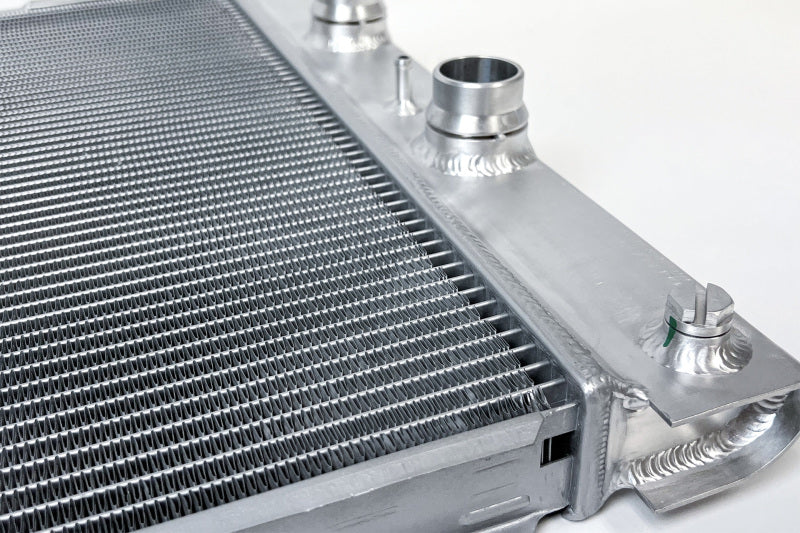 CSF 06-10 BMW E60 M5 / 06-10 BMW E63/E64 M6 Full Billet Aluminum High-Performance Radiator 7218 7218 Photo - Close Up