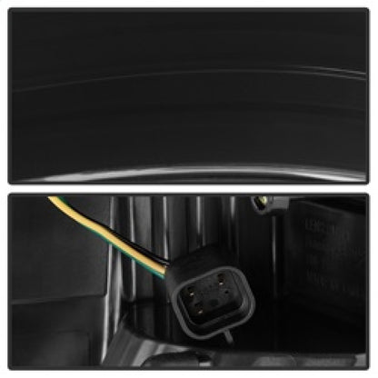 SPYDER xTune 13-18 Dodge Ram 1500 (LED Model Only) LED Tail Lights - Blk Smk (ALT-ON-DRAM13V2-LBLED-BSM) 9041020 9041020 Photo - Unmounted