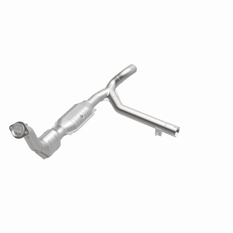 MagnaFlow Ford Expedition HM Grade Federal / EPA Compliant Direct-Fit Catalytic Converter 93626 360 Degree Image Set